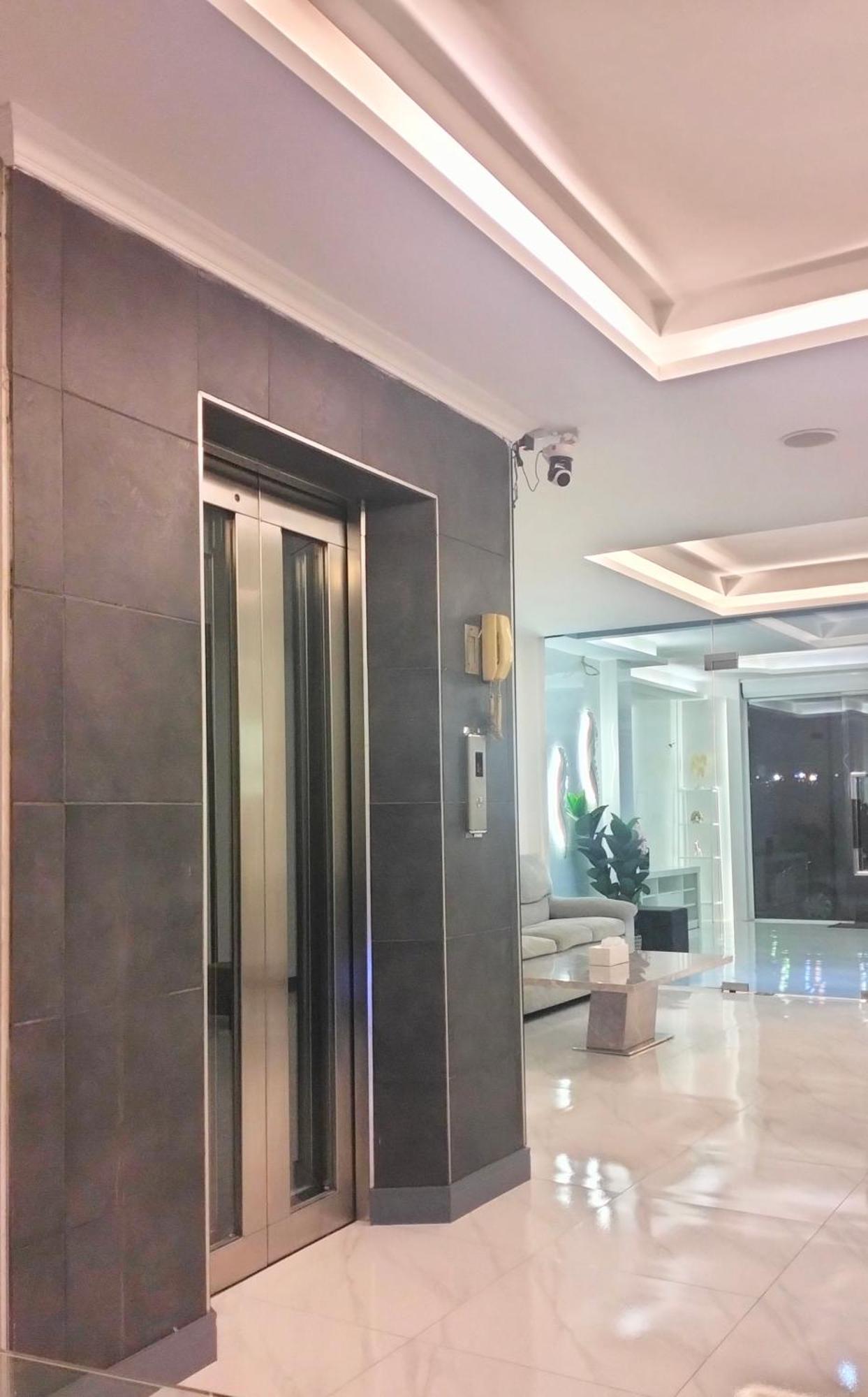 Titanic Residence-5 Minutes Walk To Walking Street 芭達亞 外观 照片